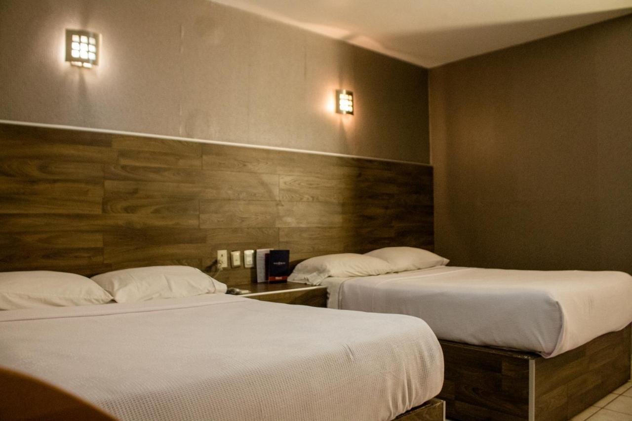 Hotel Maioris El Diez คูเลียคัน ภายนอก รูปภาพ
