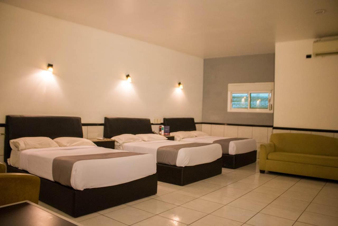 Hotel Maioris El Diez คูเลียคัน ภายนอก รูปภาพ