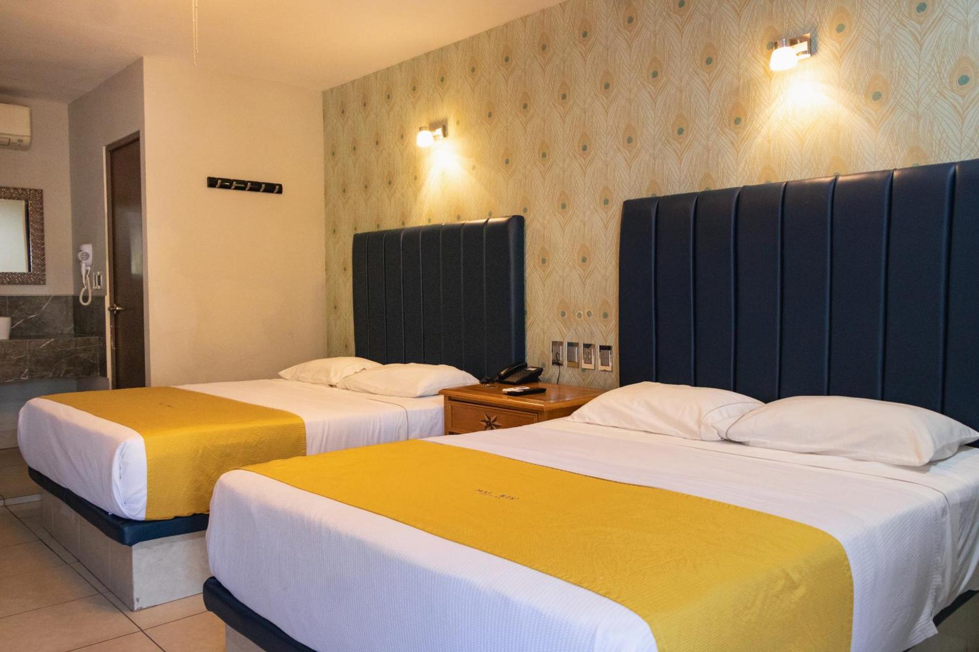 Hotel Maioris El Diez คูเลียคัน ภายนอก รูปภาพ