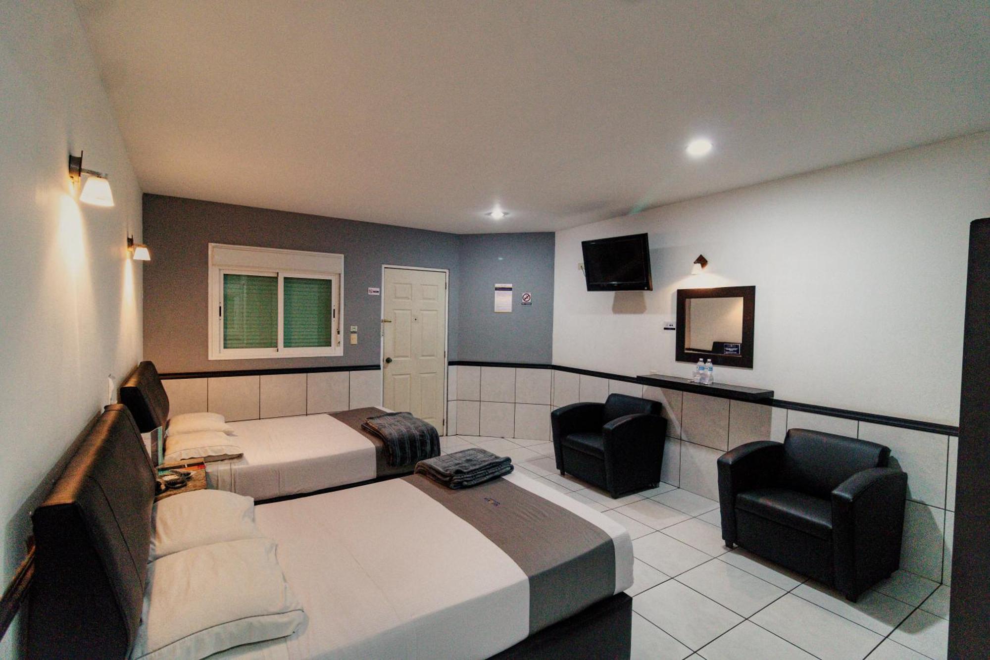 Hotel Maioris El Diez คูเลียคัน ภายนอก รูปภาพ